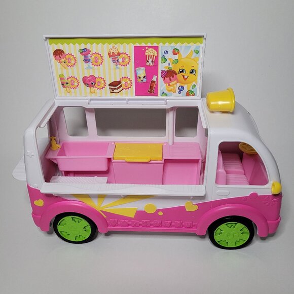 Shopkins Other - Shopkins Scoops Ice Cream Truck Pink White Green